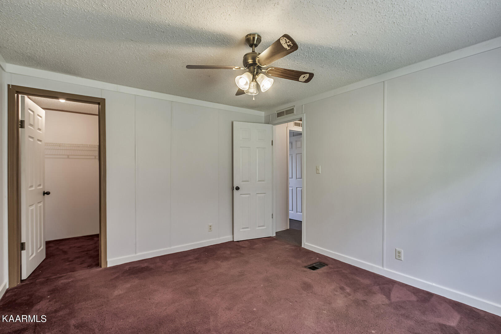 511 South Judd Road Decatur, TN 37322 - Photo 28 of 53 29_JuddLane_511_Bedroom2_02