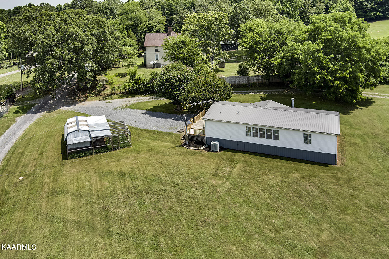 511 South Judd Road Decatur, TN 37322 - Photo 44 of 53 45_JuddLane_511_BackElevated