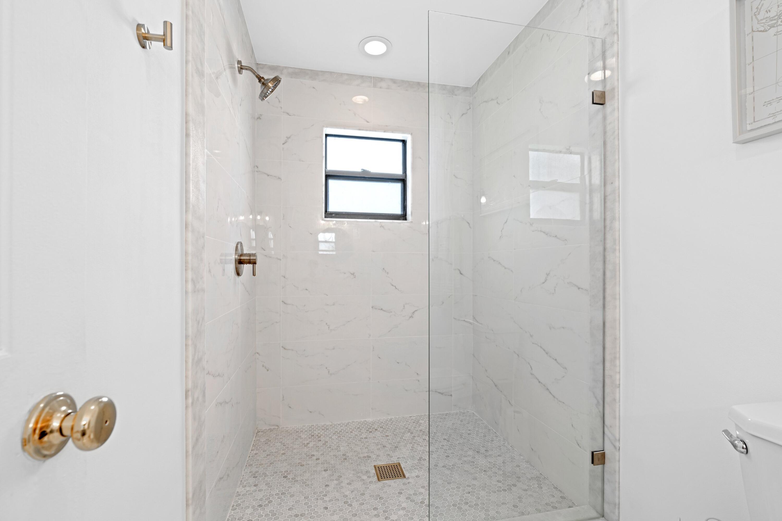 6894 Southeast Raintree Avenue Stuart, FL 34997 - Photo 19 of 24 DSC02836.jpg-SMALL