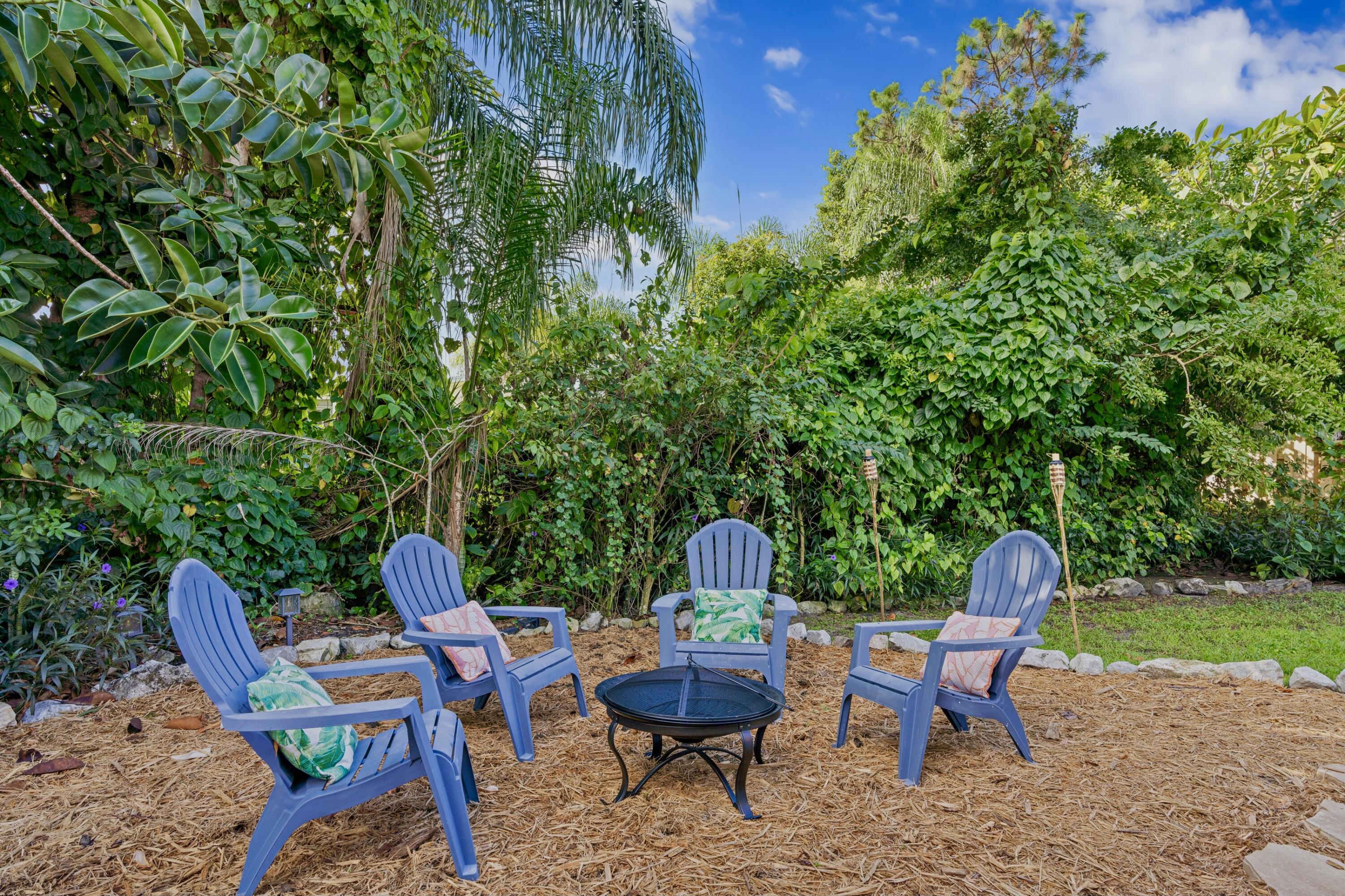 6894 Southeast Raintree Avenue Stuart, FL 34997 - Photo 22 of 24 DSC02855.jpg-SMALL 2