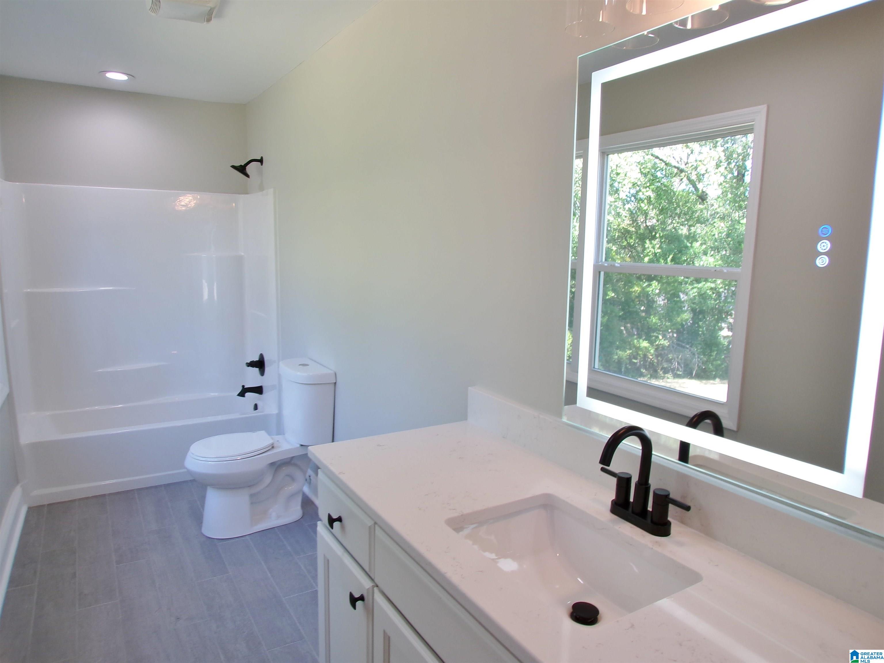 7 Christopher Way Anniston, AL 36207 - Photo 49 of 100