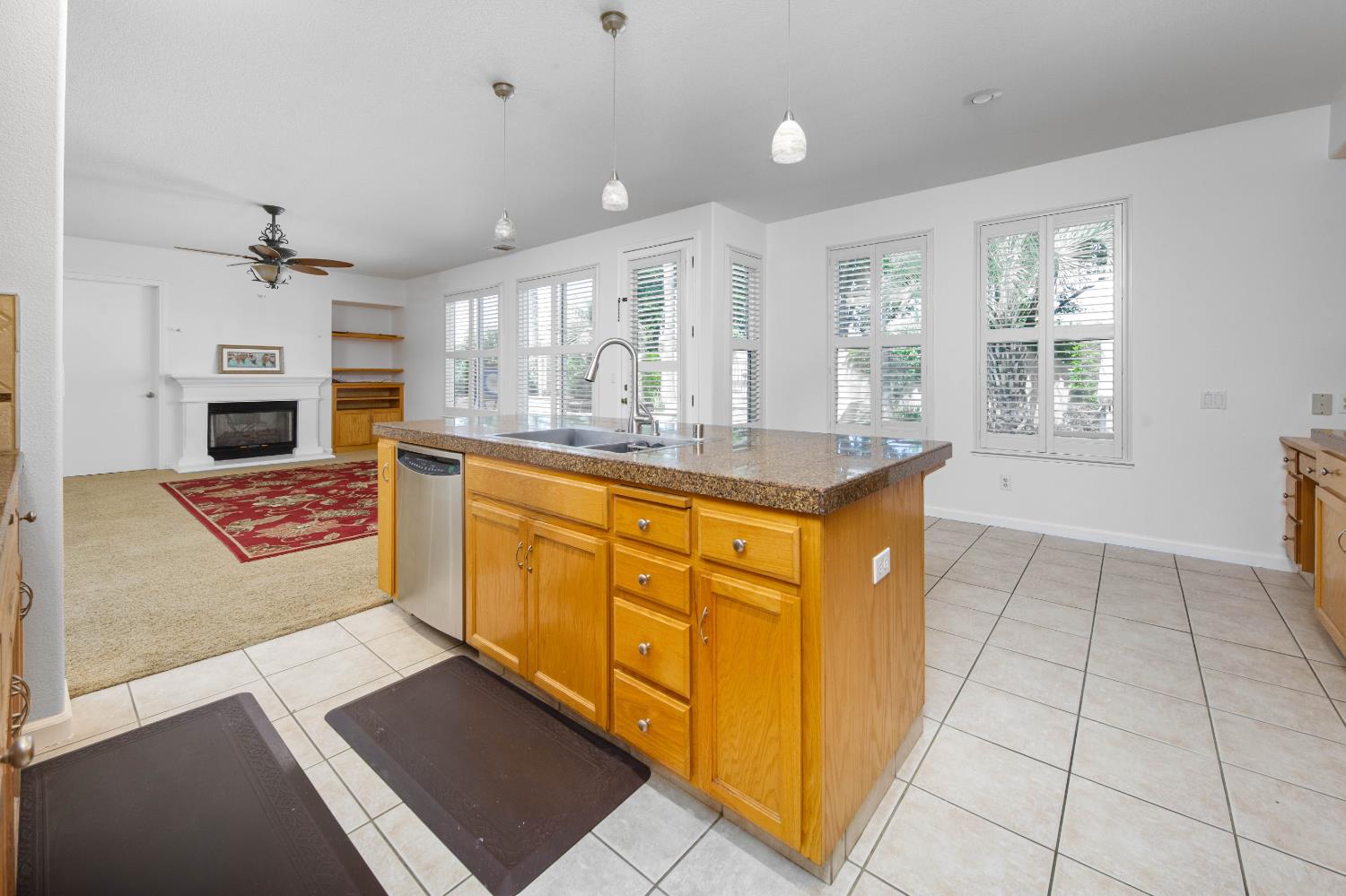 1705 Avignon Lane Modesto, CA 95356 - Photo 24 of 87