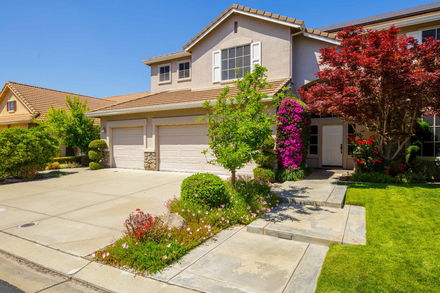 1705 Avignon Lane Modesto, CA 95356 - Photo 6 of 87