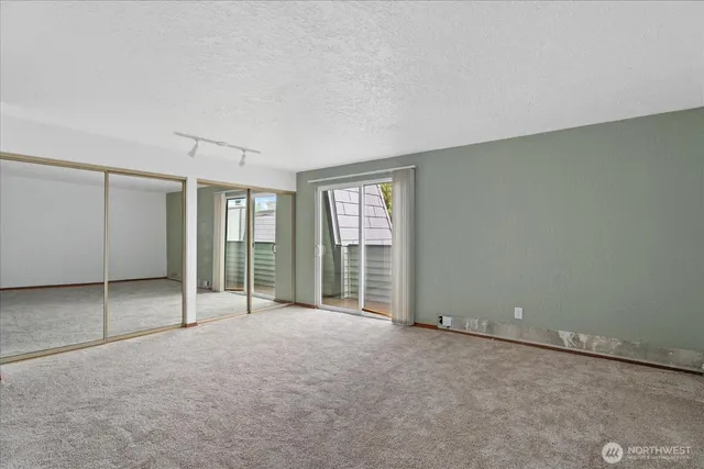 an empty room with closet