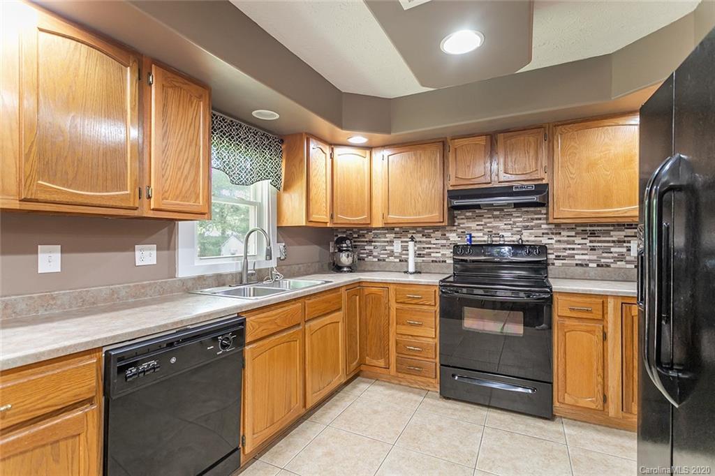 61 Lower Christ School Road, Unit /0000 Fletcher, NC 28732 - Photo 9 of 32 Gallery Image 9