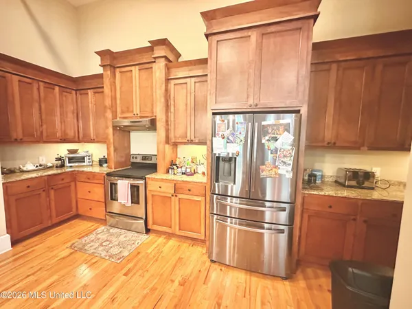 $285,000 | 601 Court Street, Unit 200, Hattiesburg, MS 39401