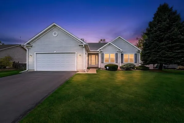 $439,999 | 230 Wendy Street, Sycamore, IL 60178