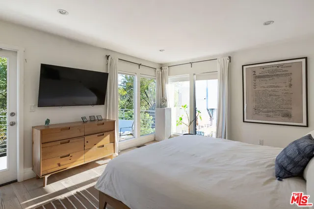 $1,449,000 | 1530 Allesandro Street, Los Angeles, CA 90026