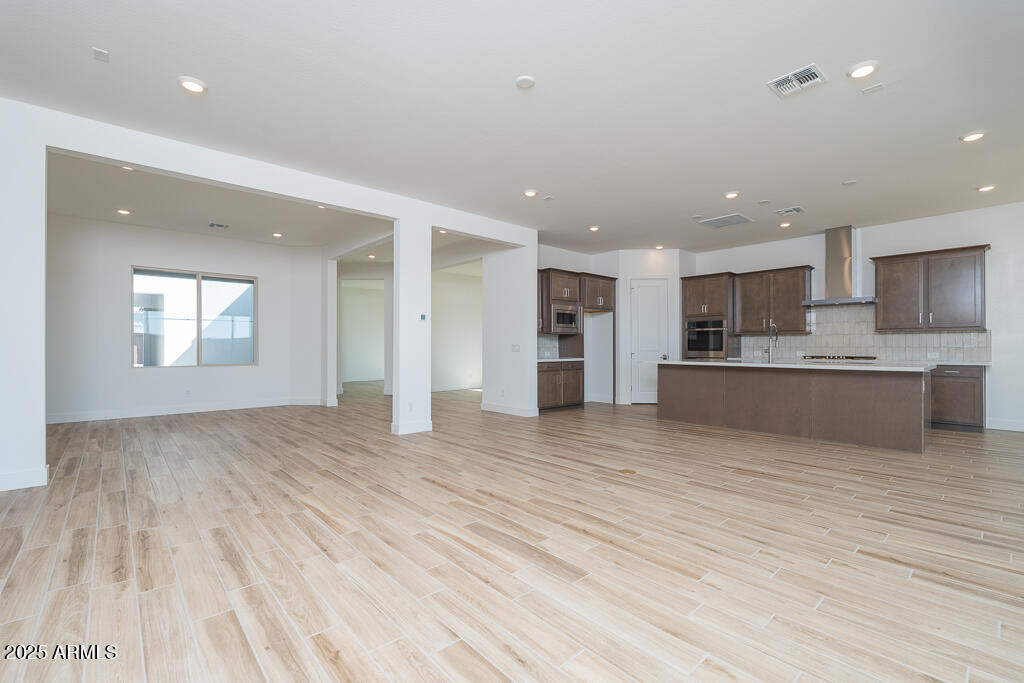 852 Golden Ore Pass Apache Junction, AZ 85120 - Photo 12 of 36 Tri Pointe Blossom Rock 490 - Great Room
