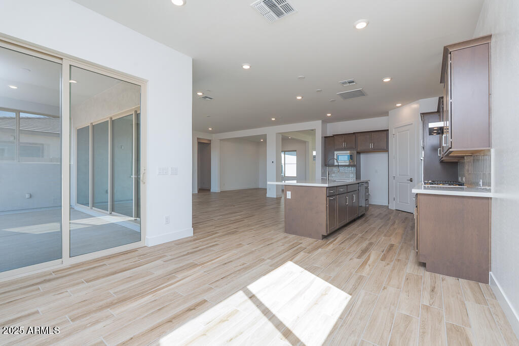 852 Golden Ore Pass Apache Junction, AZ 85120 - Photo 10 of 36 Tri Pointe Blossom Rock 490 - Dining-4ML