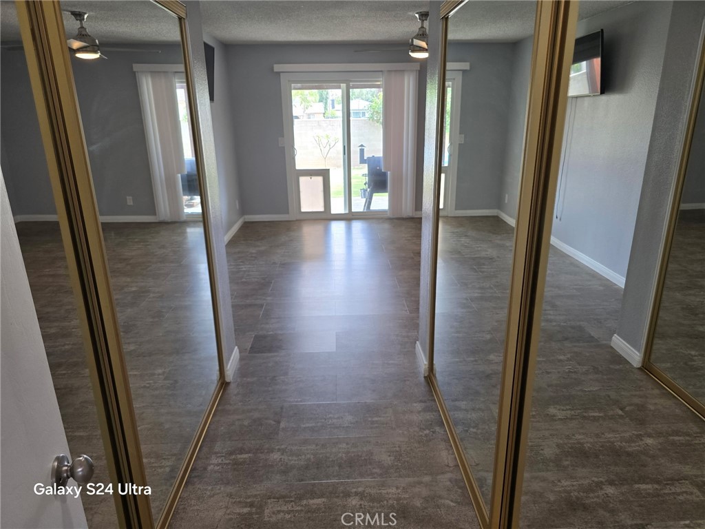 11504 Los Molinos Way Riverside, CA 92505 - Photo 22 of 40 a view of a hallway