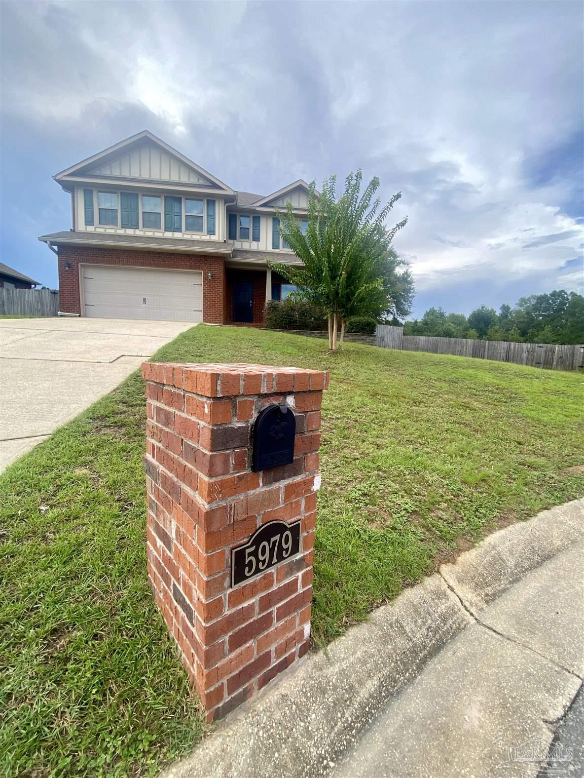 5979 Rustic Ridge Circle Milton, FL 32570 - Photo 5 of 39
