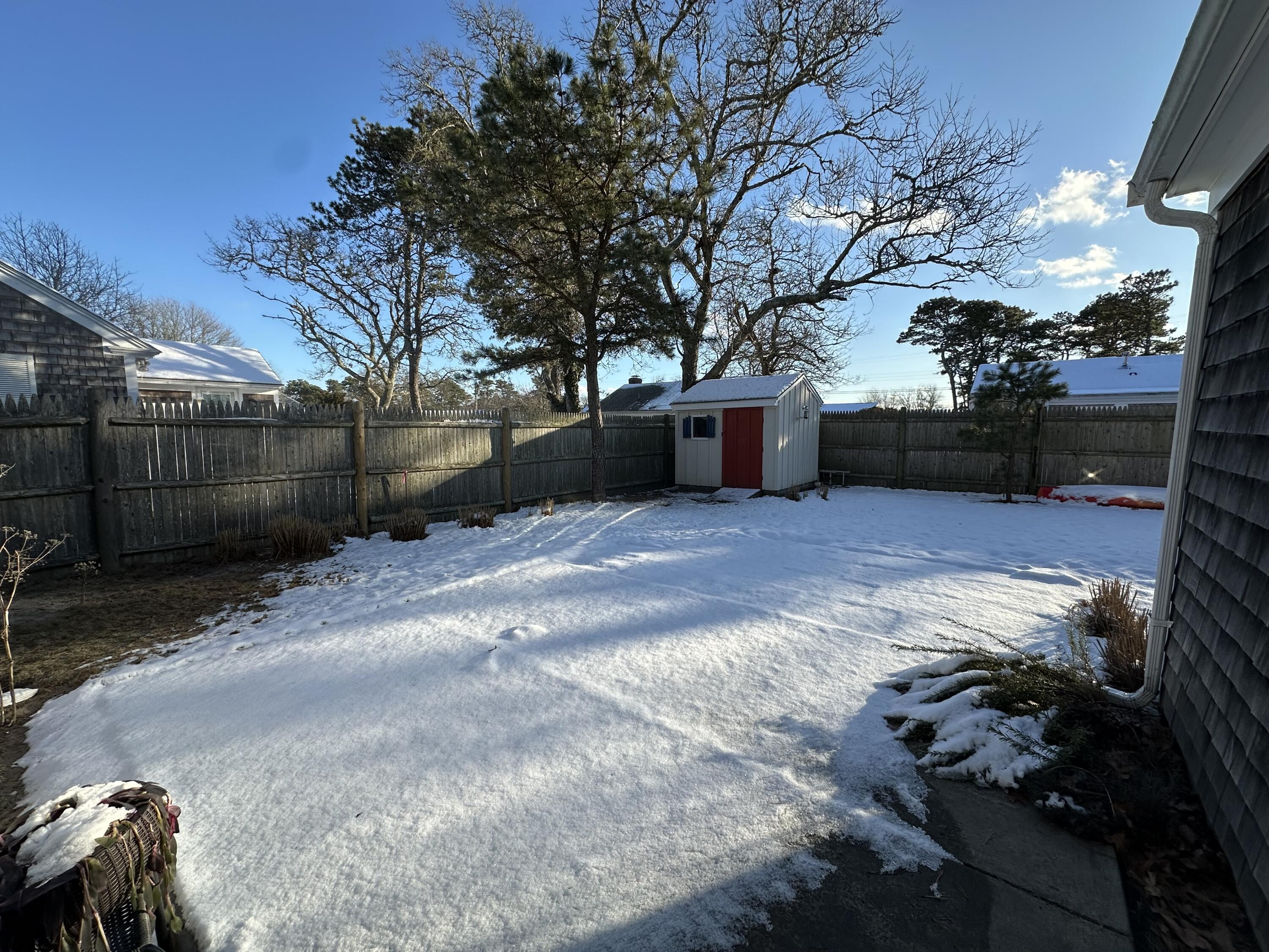 33 Kelleys Pond Road West Dennis, MA 02670 - Photo 6 of 38 IMG_7718