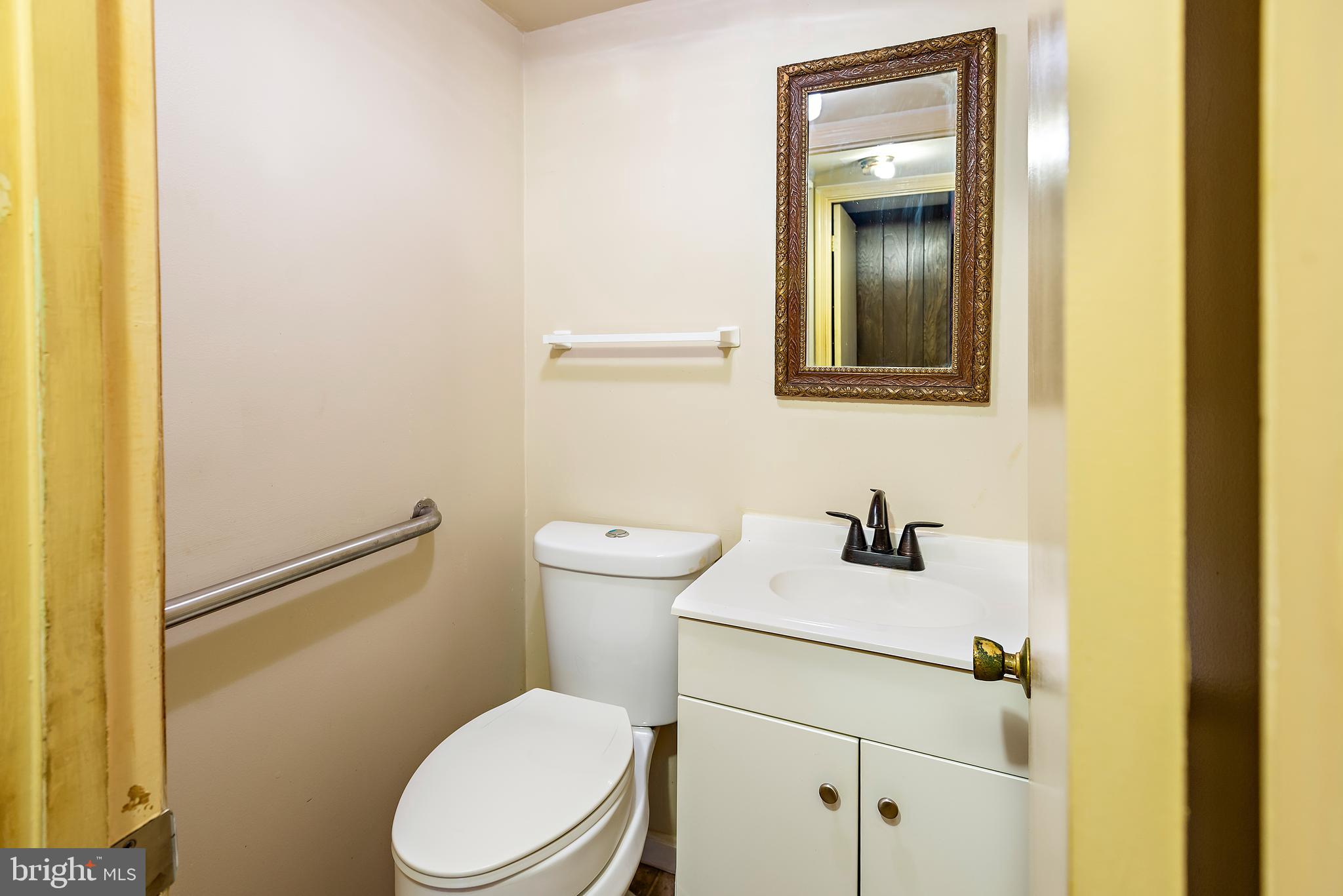 1804 Queensguard Road Silver Spring, MD 20906 - Photo 23 of 31