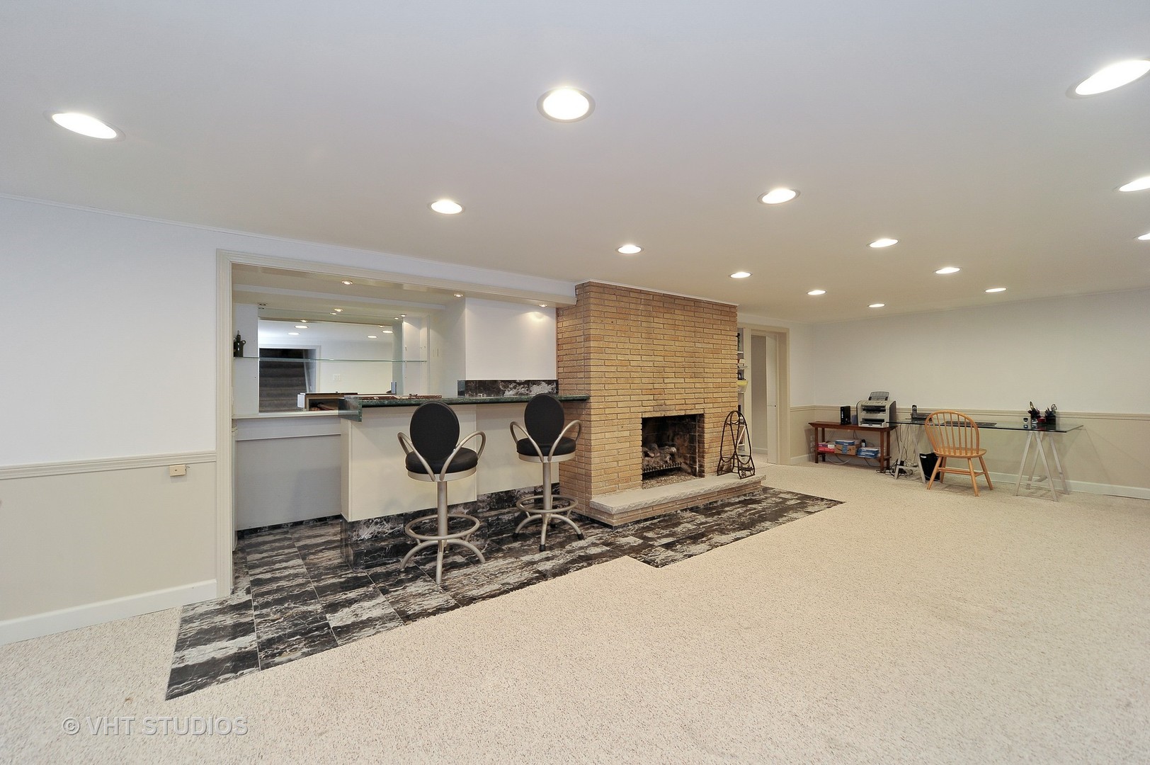 834 Juniper Road Glenview, IL 60025 - Photo 12 of 27 Gallery Image 12