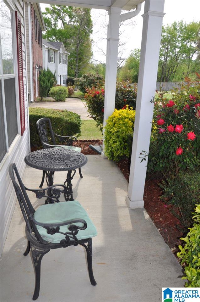 128 Meadow View Circle Pelham, AL 35124 - Photo 5 of 50