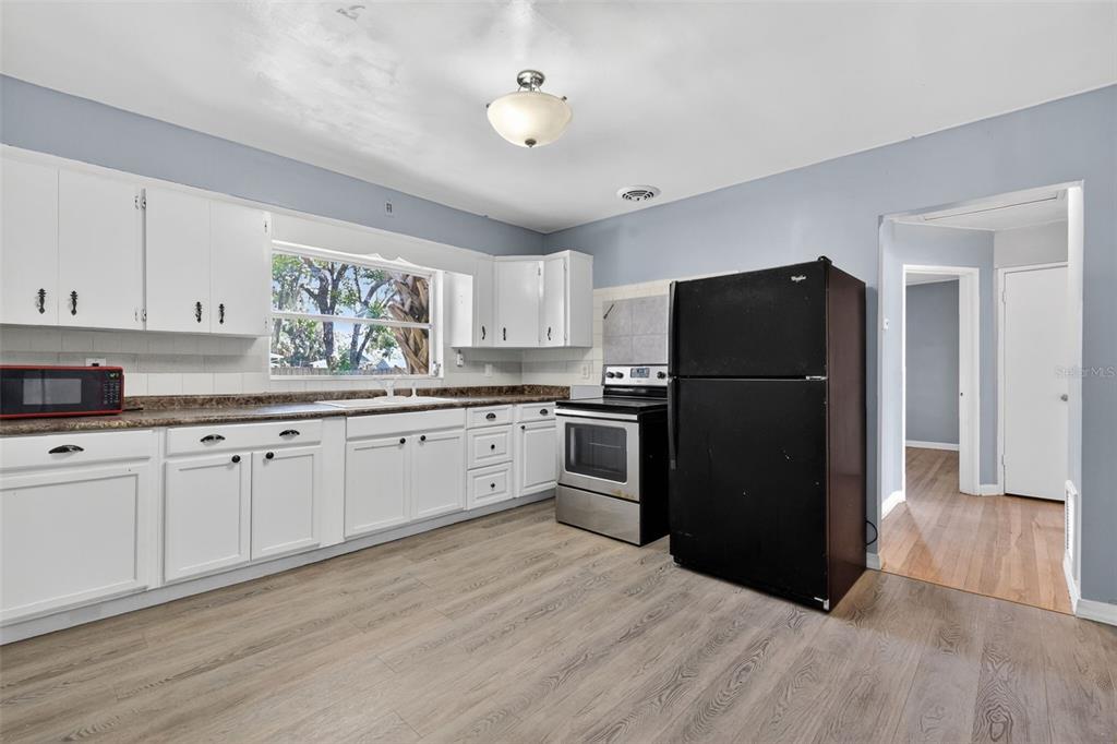 2760 Westland Road Mount Dora, FL 32757 - Photo 8 of 27