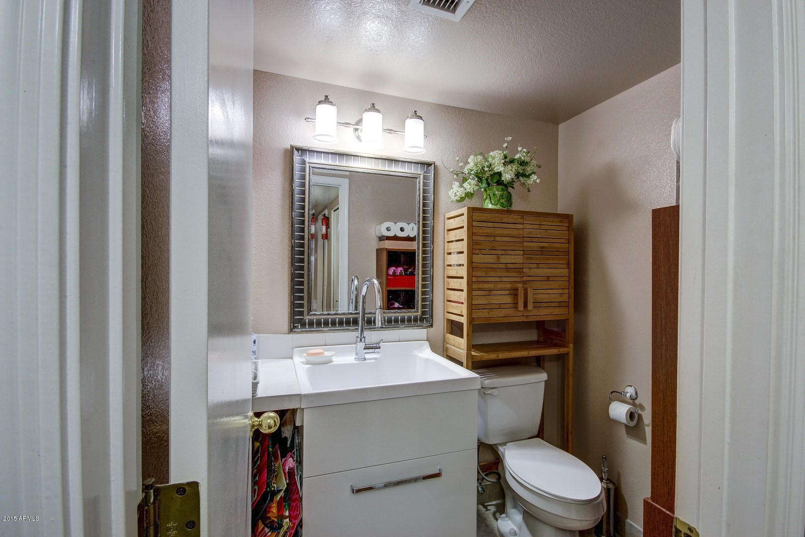 3334 East Clark Road Phoenix, AZ 85050 - Photo 18 of 32 CLARK (20)