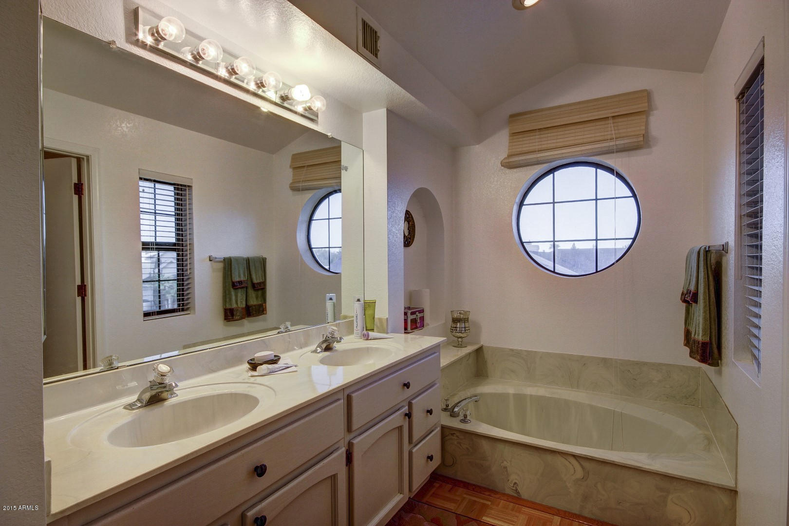 3334 East Clark Road Phoenix, AZ 85050 - Photo 26 of 32 CLARK (28)