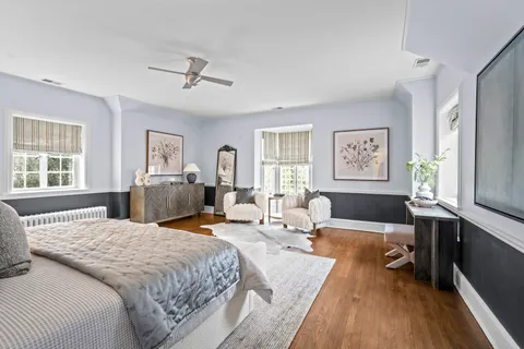 $2,095,000 | 331 East Witchwood Lane, Lake Bluff, IL 60044