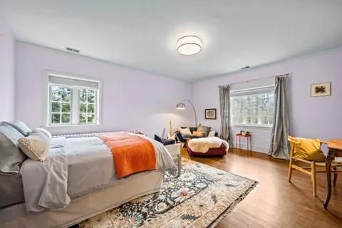 $2,095,000 | 331 East Witchwood Lane, Lake Bluff, IL 60044