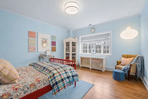 $2,095,000 | 331 East Witchwood Lane, Lake Bluff, IL 60044