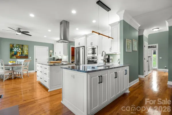 $959,900 | 215 Iswa Drive, Taylorsville, NC 28681