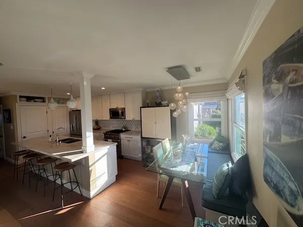 $8,000 | 507 31st Street, Hermosa Beach, CA 90254