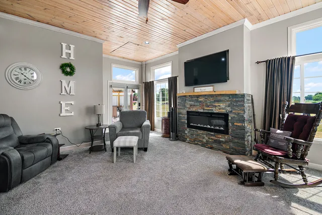 $684,900 | 4751 North 5500W Road, Kankakee, IL 60901