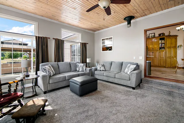 $684,900 | 4751 North 5500W Road, Kankakee, IL 60901