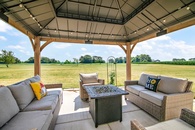 $684,900 | 4751 North 5500W Road, Kankakee, IL 60901