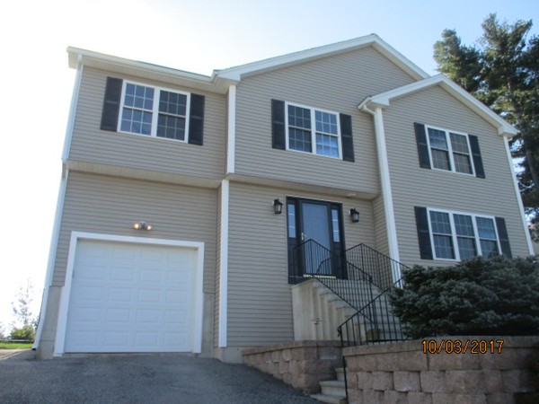46 Mohave Road Worcester, MA 01606 - Photo 1 of 18 Gallery Image 1