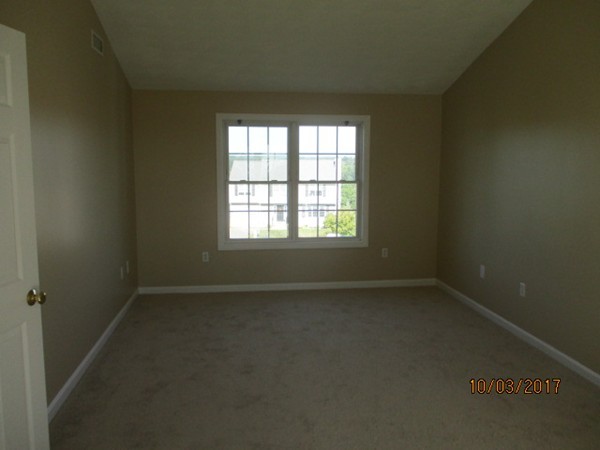 46 Mohave Road Worcester, MA 01606 - Photo 8 of 18 Gallery Image 8