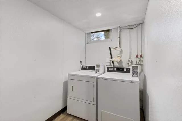 $1,900 | 15 Linda Street, Unit 5, Salem, NH 03079