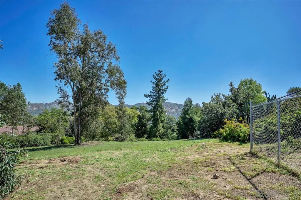 11920 Serena Road Lakeside, CA 92040 - Photo 18 of 25 Gallery Image 18
