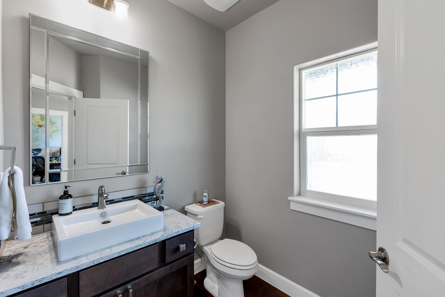 17921 East Daystar Road Spokane Valley, WA 99016 - Photo 7 of 44 Gallery Image 7