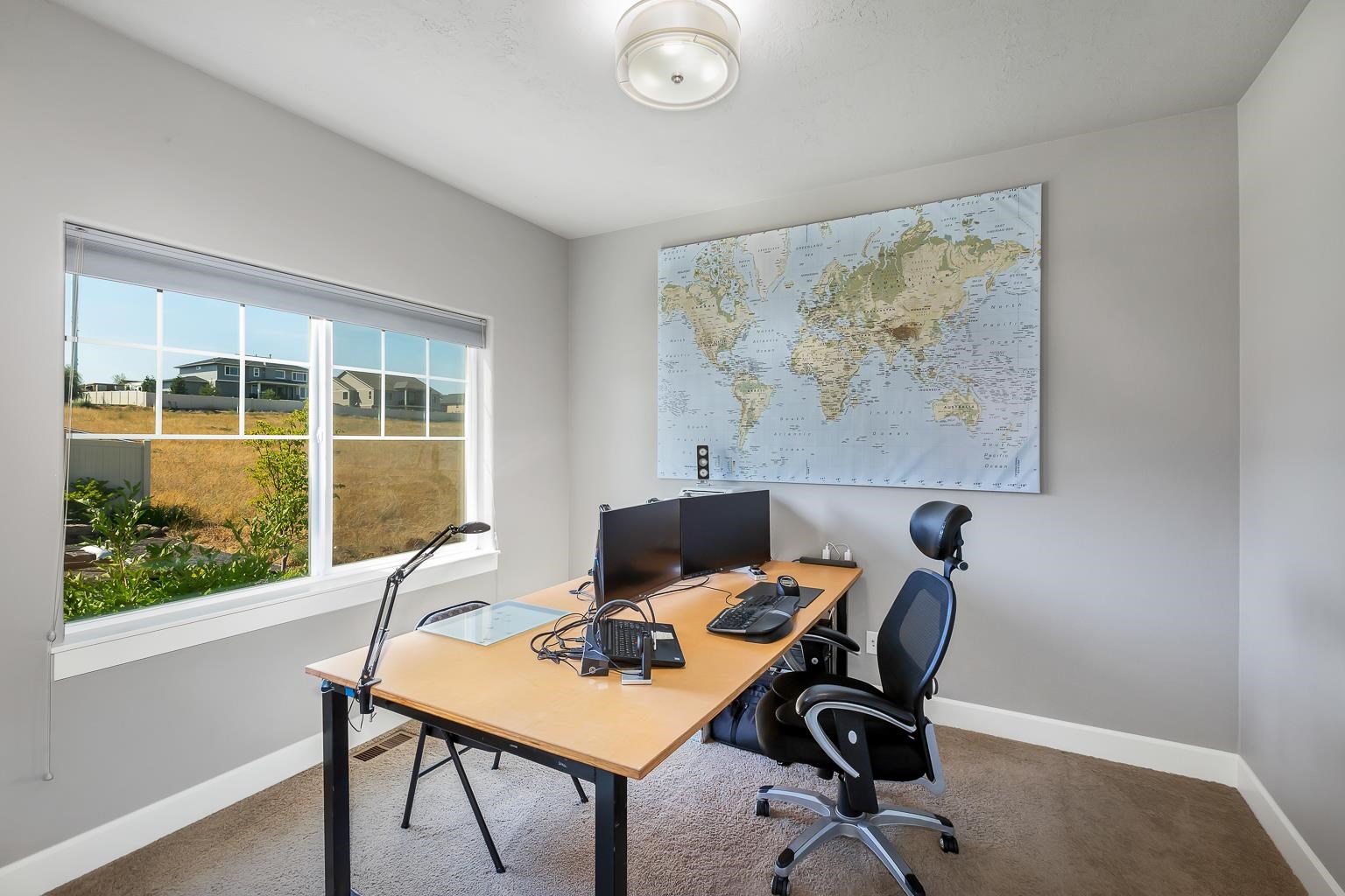 17921 East Daystar Road Spokane Valley, WA 99016 - Photo 9 of 44 Gallery Image 9
