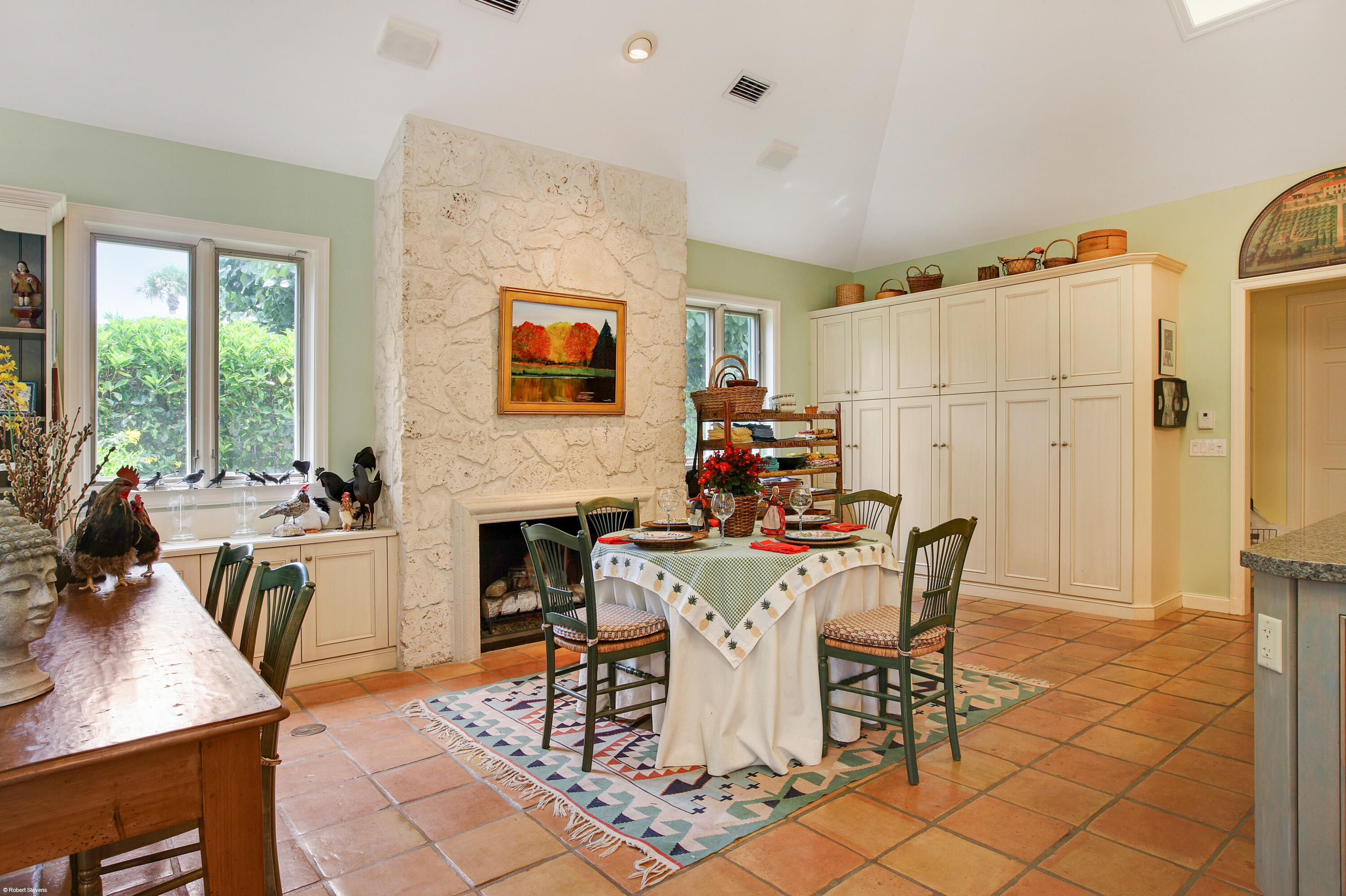 123 Gomez Road Jupiter Island, FL 33455 - Photo 9 of 29 012
