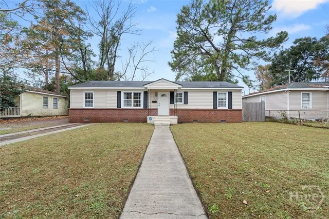 $274,000 | 325 Manor Drive, Savannah, GA 31404