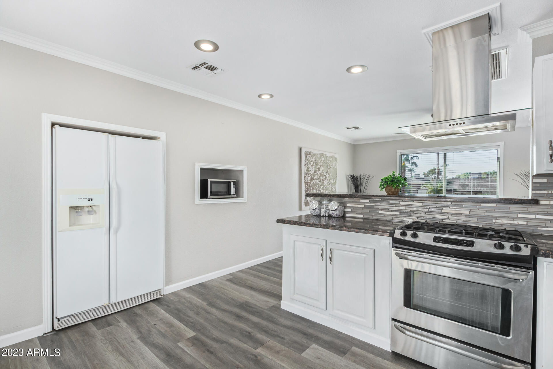 3832 West Charter Oak Road Phoenix, AZ 85029 - Photo 12 of 29 13 - Charter Oak
