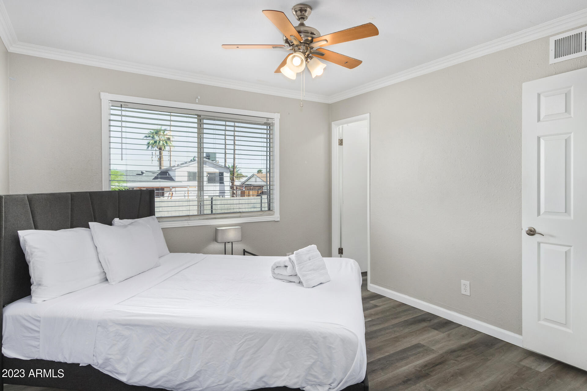 3832 West Charter Oak Road Phoenix, AZ 85029 - Photo 18 of 29 21 - Charter Oak