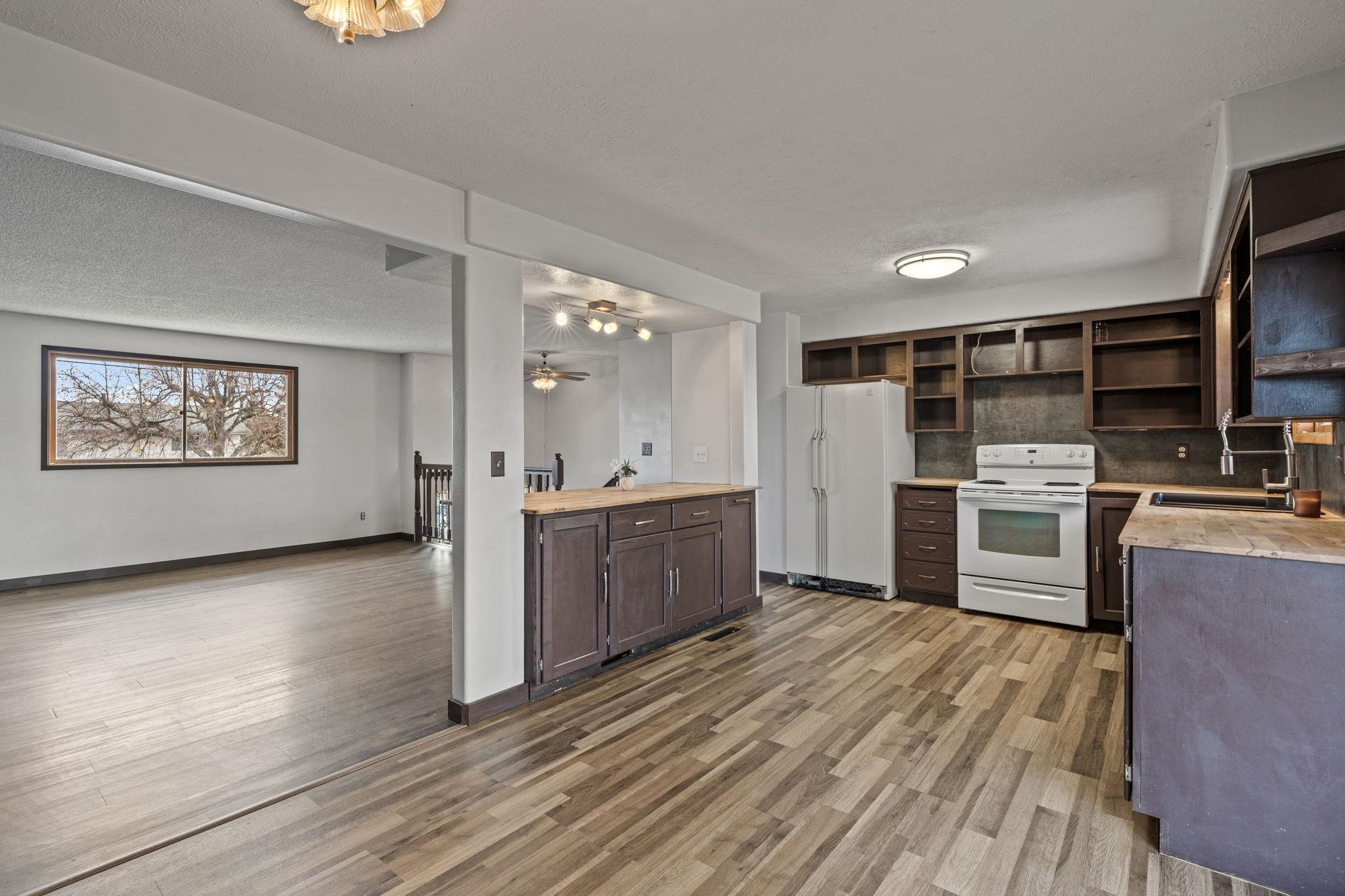 7103 North Standard Street Spokane, WA 99208 - Photo 9 of 24 Gallery Image 9