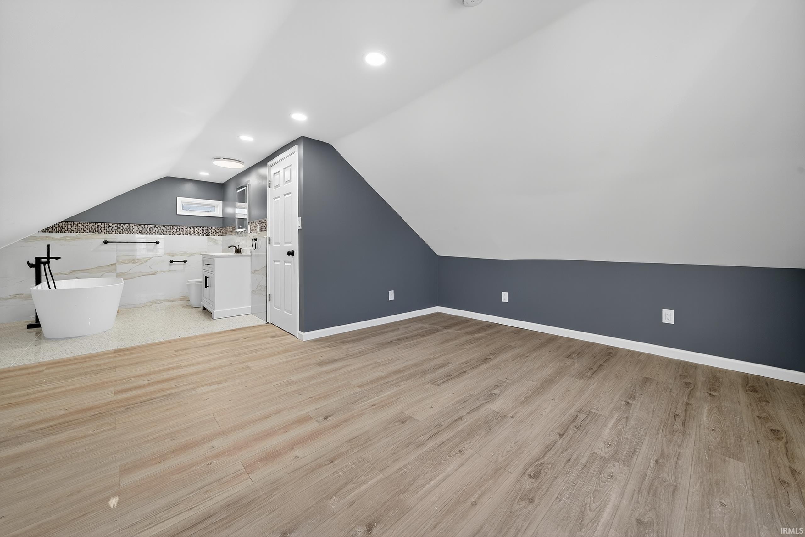 514 Henry Street Logansport, IN 46947 - Photo 9 of 25