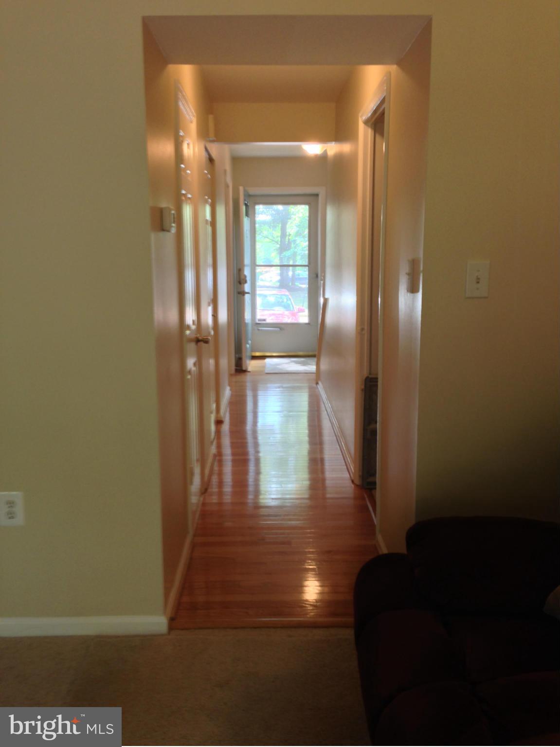 5672 Ridge View Drive Alexandria, VA 22310 - Photo 2 of 28 Interior (General)
