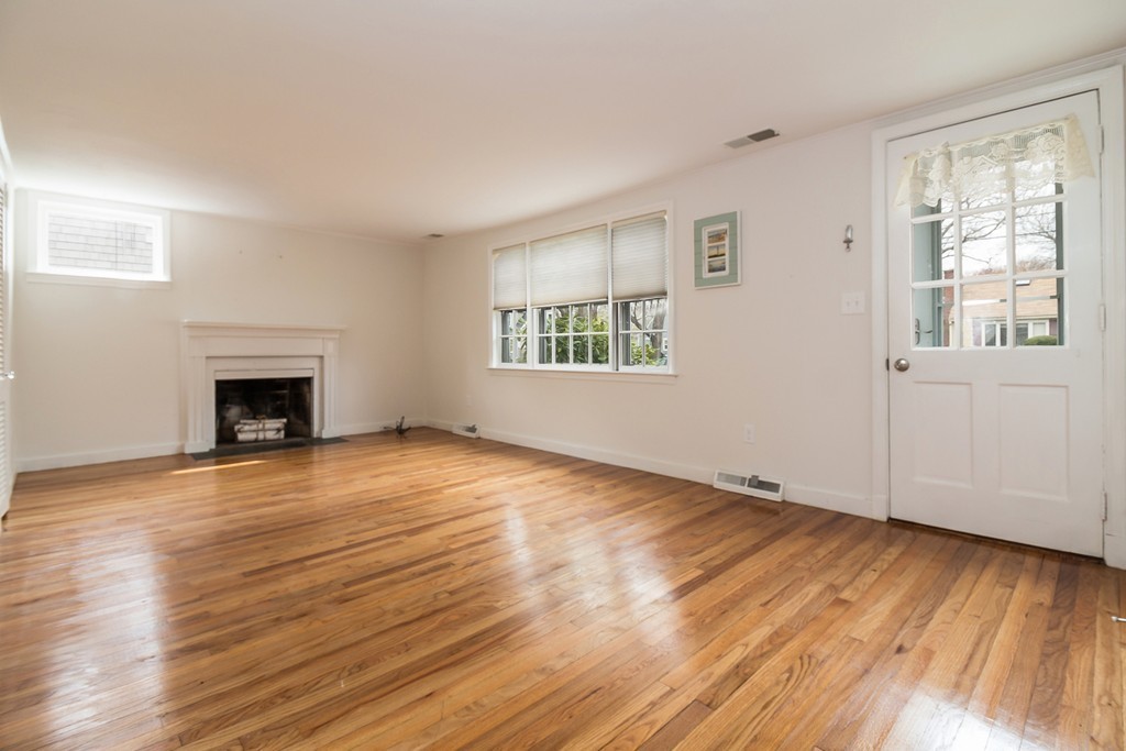 43 Irving Road Scituate, MA 02066 - Photo 2 of 15 Gallery Image 2
