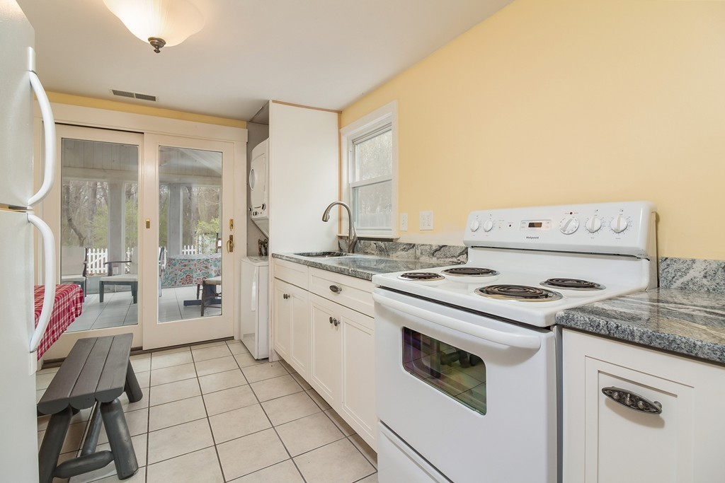 43 Irving Road Scituate, MA 02066 - Photo 4 of 15 Gallery Image 4