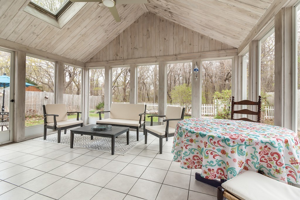 43 Irving Road Scituate, MA 02066 - Photo 6 of 15 Gallery Image 6