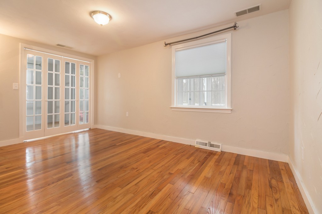 43 Irving Road Scituate, MA 02066 - Photo 7 of 15 Gallery Image 7