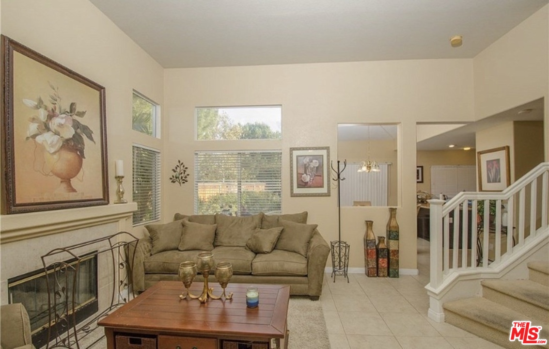 19471 Brisbane Drive Riverside, CA 92508 - Photo 4 of 16 Gallery Image 4