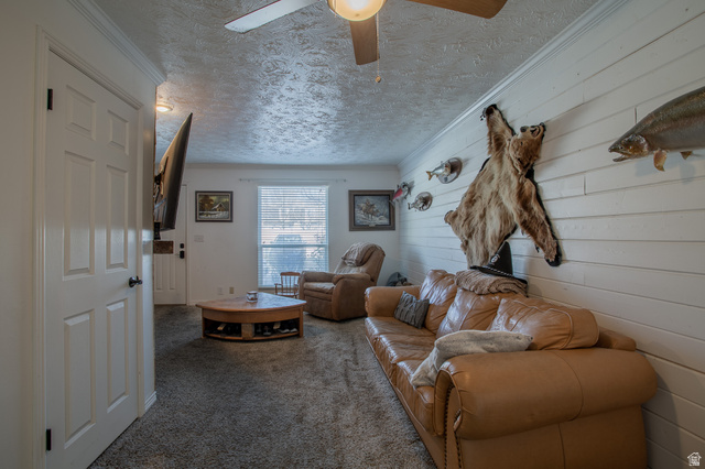 563 North 200 West Bountiful, UT 84010 - Photo 16 of 23